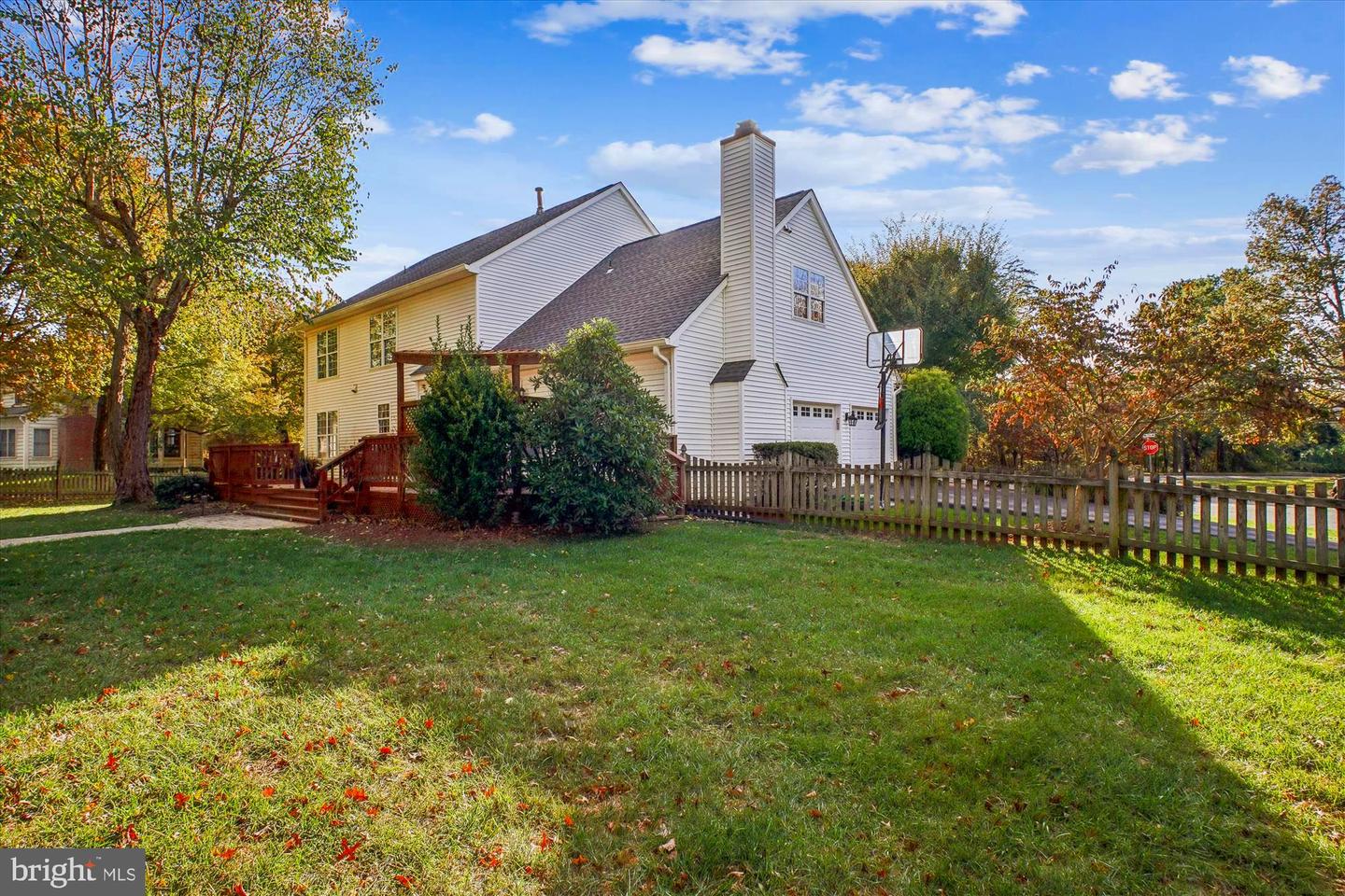 12905 TARRAGON CT, OAK HILL, Virginia 20171, 4 Bedrooms Bedrooms, ,3 BathroomsBathrooms,Residential,For sale,12905 TARRAGON CT,VAFX2276820 MLS # VAFX2276820