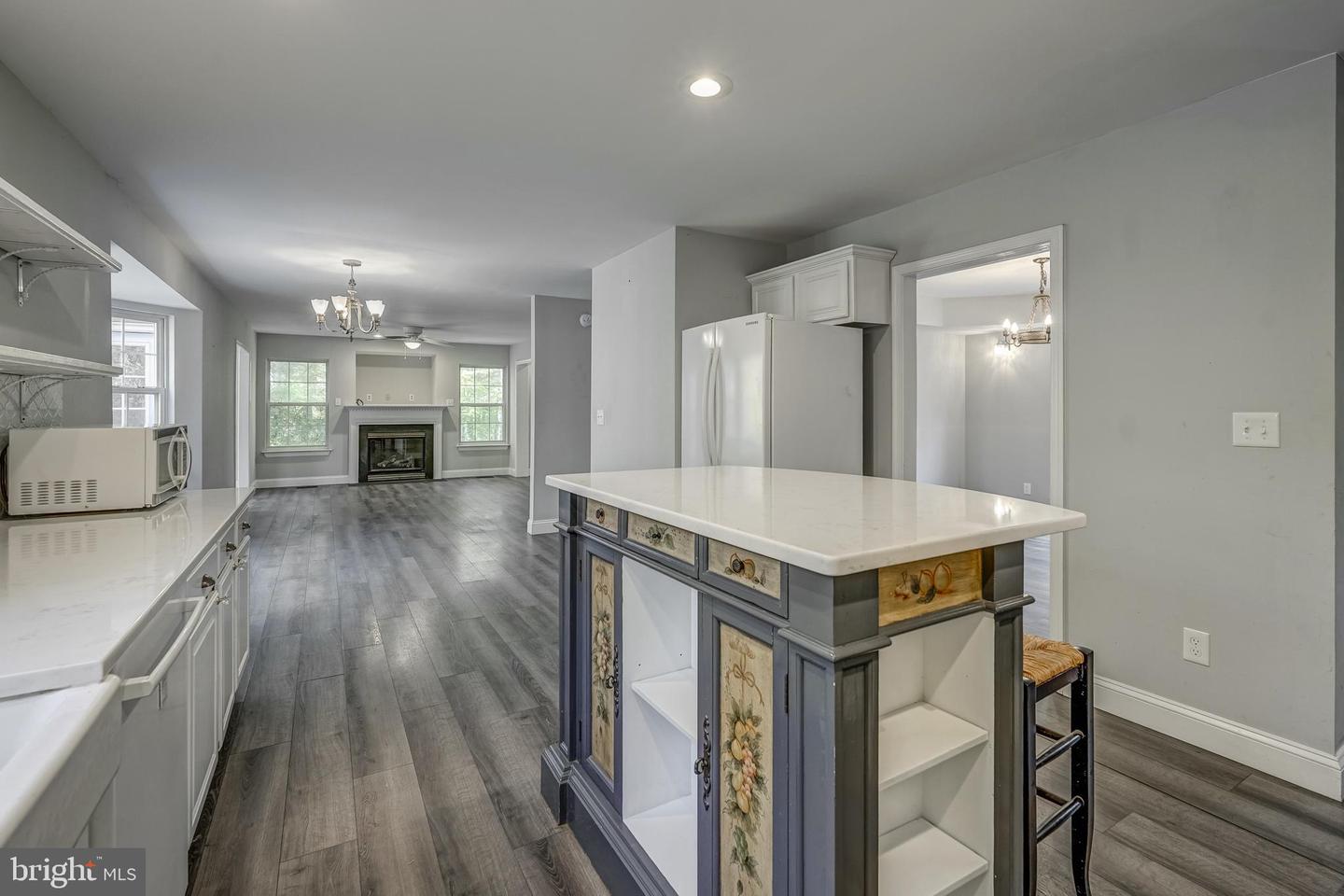 406 SAINT IVY AVE, TROY, Virginia 22974, 4 Bedrooms Bedrooms, 14 Rooms Rooms,2 BathroomsBathrooms,Residential,For sale,406 SAINT IVY AVE,VALA2008812 MLS # VALA2008812