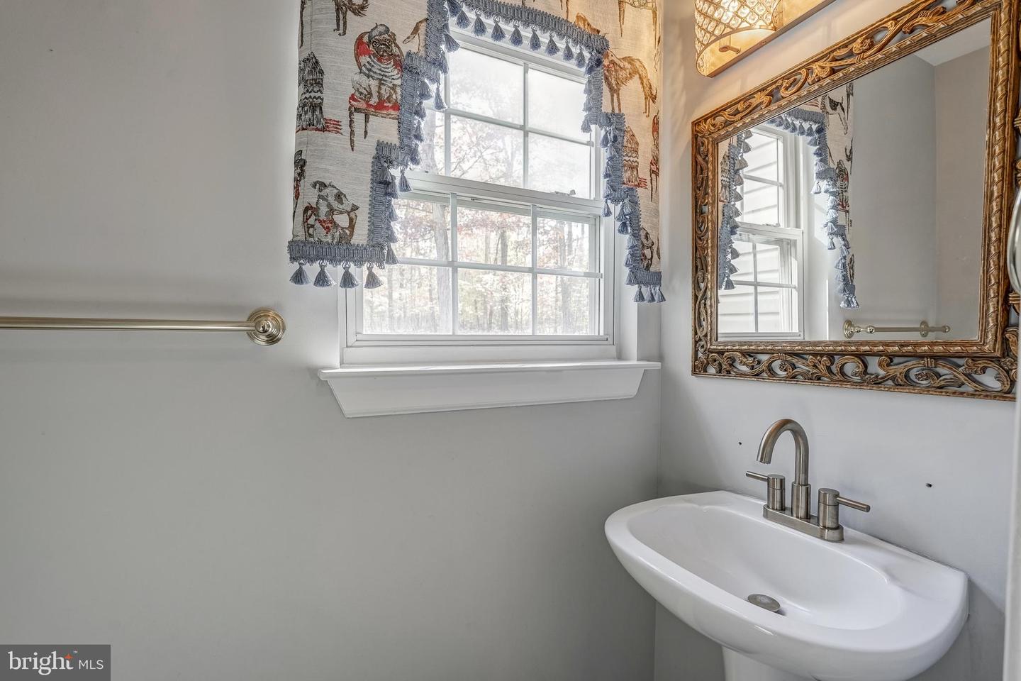 406 SAINT IVY AVE, TROY, Virginia 22974, 4 Bedrooms Bedrooms, 14 Rooms Rooms,2 BathroomsBathrooms,Residential,For sale,406 SAINT IVY AVE,VALA2008812 MLS # VALA2008812