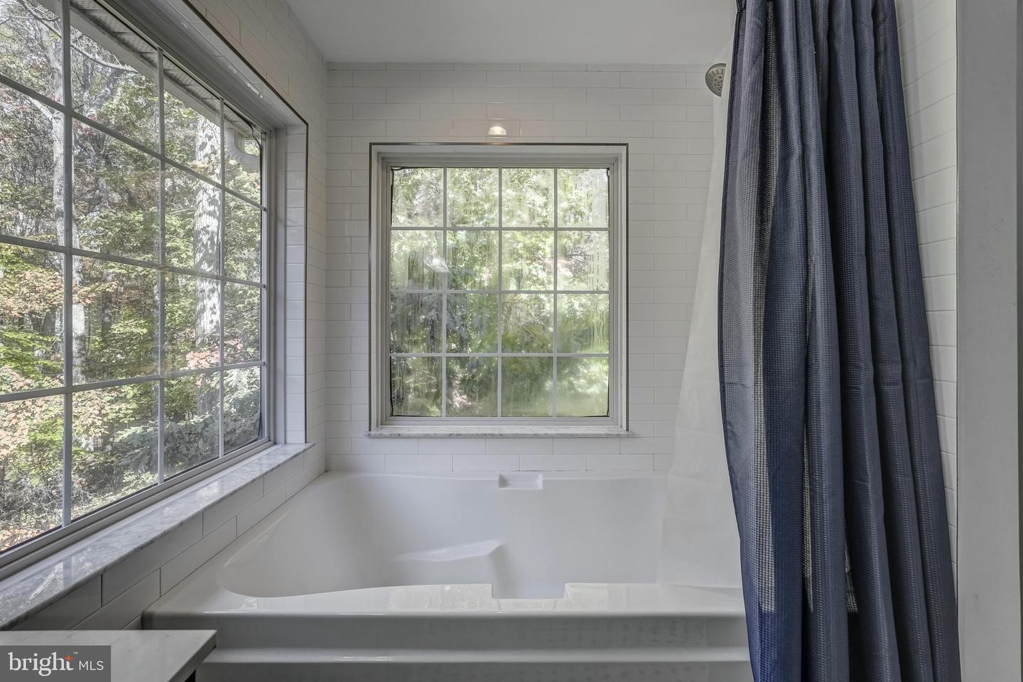 406 SAINT IVY AVE, TROY, Virginia 22974, 4 Bedrooms Bedrooms, 14 Rooms Rooms,2 BathroomsBathrooms,Residential,For sale,406 SAINT IVY AVE,VALA2008812 MLS # VALA2008812