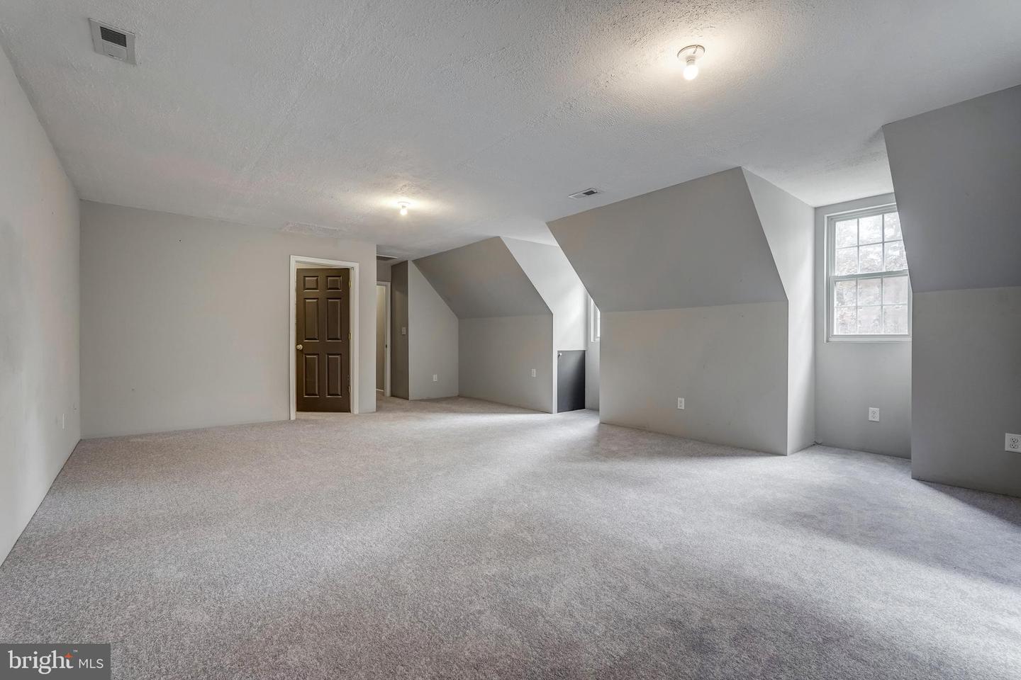 406 SAINT IVY AVE, TROY, Virginia 22974, 4 Bedrooms Bedrooms, 14 Rooms Rooms,2 BathroomsBathrooms,Residential,For sale,406 SAINT IVY AVE,VALA2008812 MLS # VALA2008812