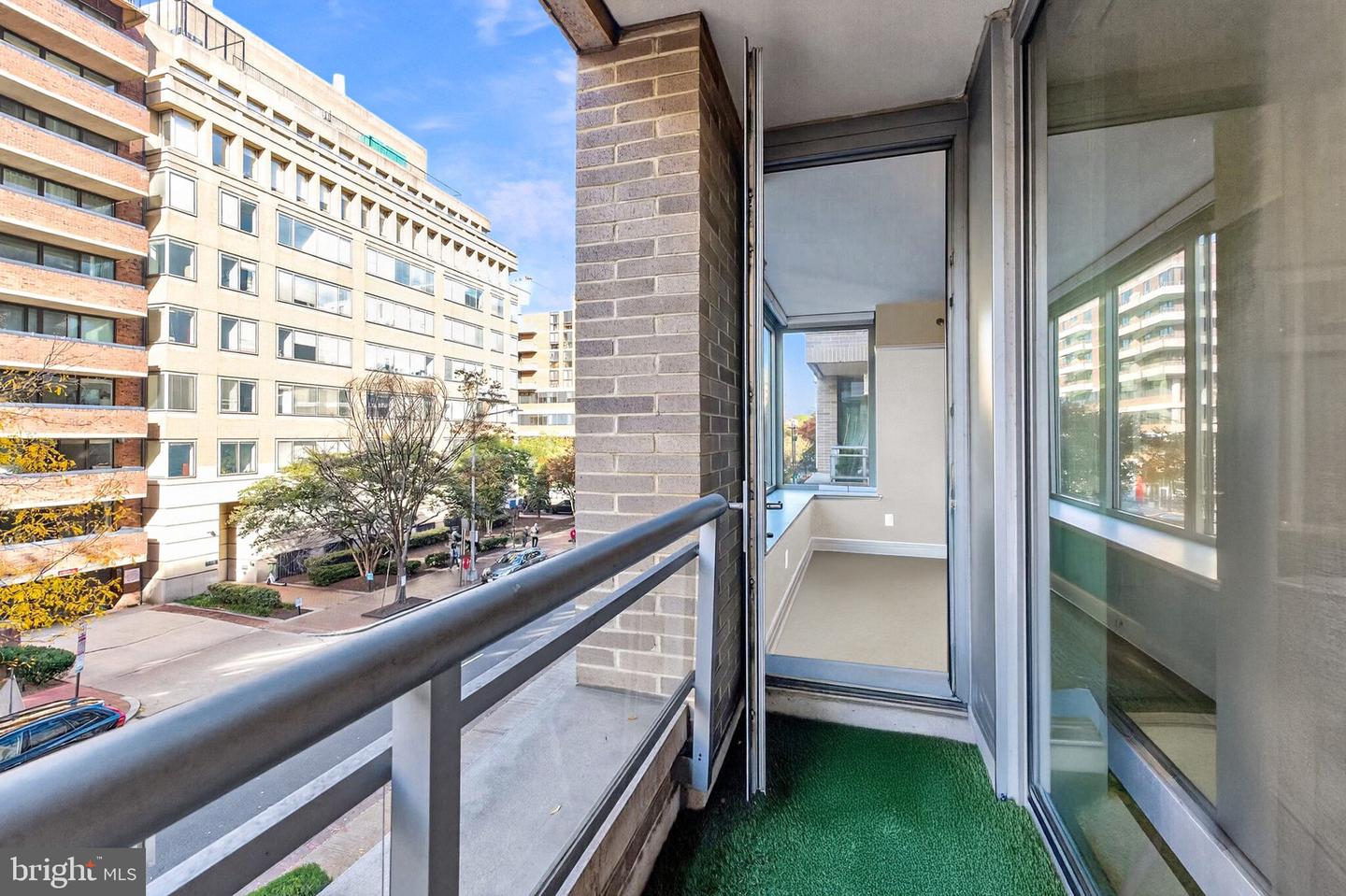 1155 23RD ST NW #3D, WASHINGTON, District Of Columbia 20037, 2 Bedrooms Bedrooms, ,2 BathroomsBathrooms,Residential,For sale,1155 23RD ST NW #3D,DCDC2230946 MLS # DCDC2230946