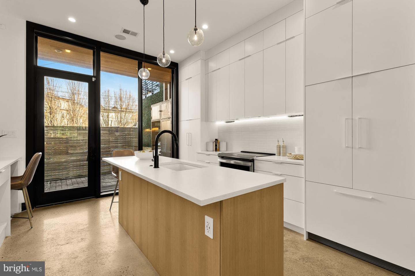 1005 P ST NW, WASHINGTON, District Of Columbia 20001, 3 Bedrooms Bedrooms, ,2 BathroomsBathrooms,Residential,For sale,1005 P ST NW,DCDC2231410 MLS # DCDC2231410