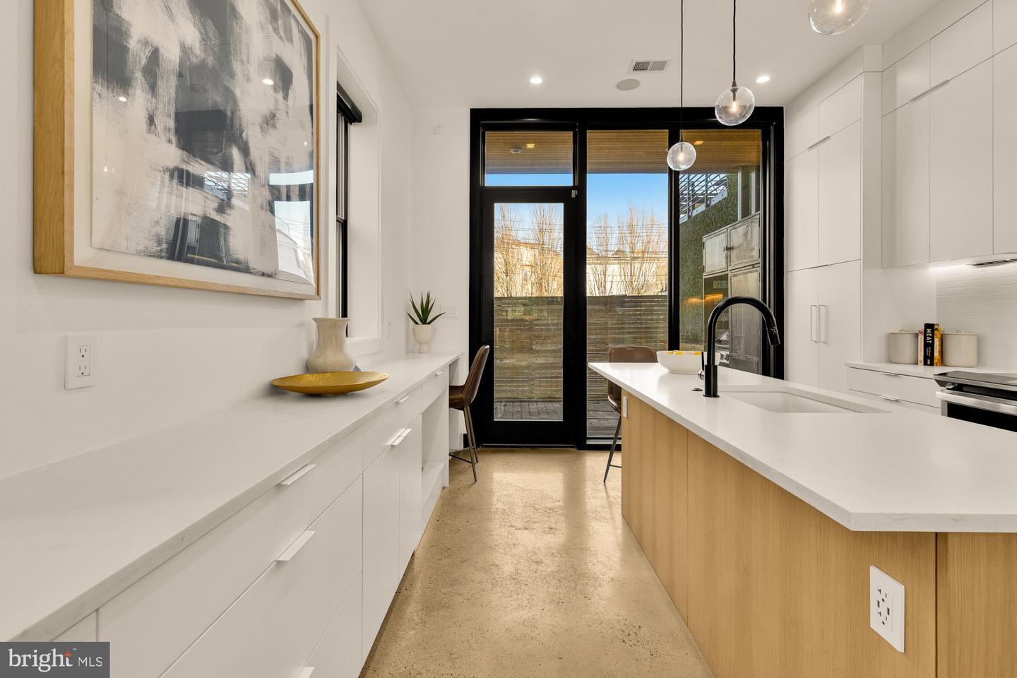 1005 P ST NW, WASHINGTON, District Of Columbia 20001, 3 Bedrooms Bedrooms, ,2 BathroomsBathrooms,Residential,For sale,1005 P ST NW,DCDC2231410 MLS # DCDC2231410