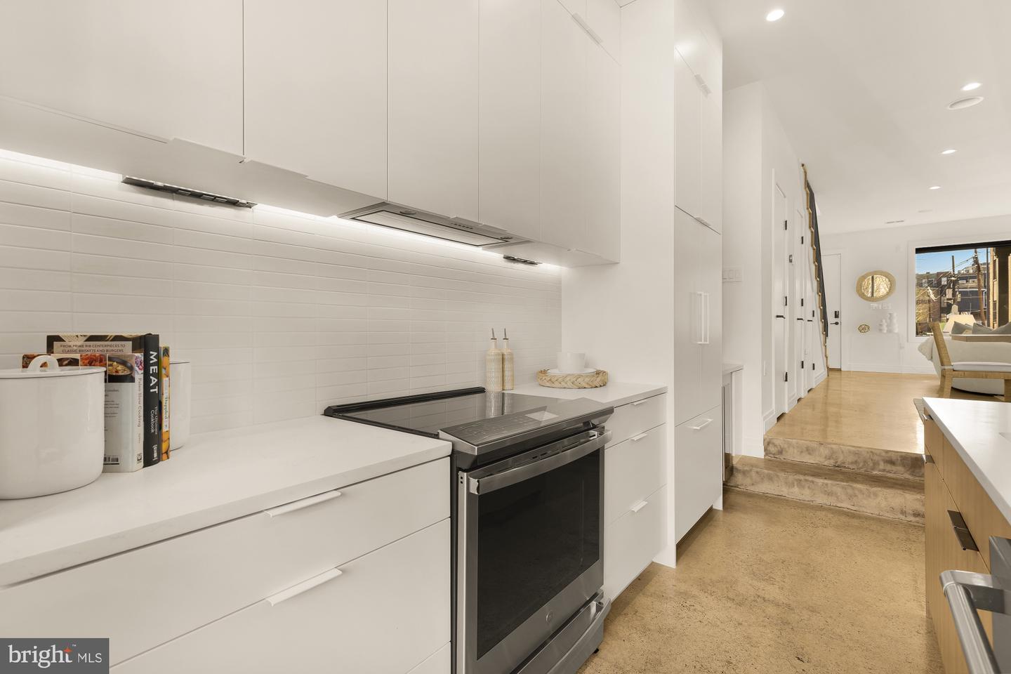 1005 P ST NW, WASHINGTON, District Of Columbia 20001, 3 Bedrooms Bedrooms, ,2 BathroomsBathrooms,Residential,For sale,1005 P ST NW,DCDC2231410 MLS # DCDC2231410