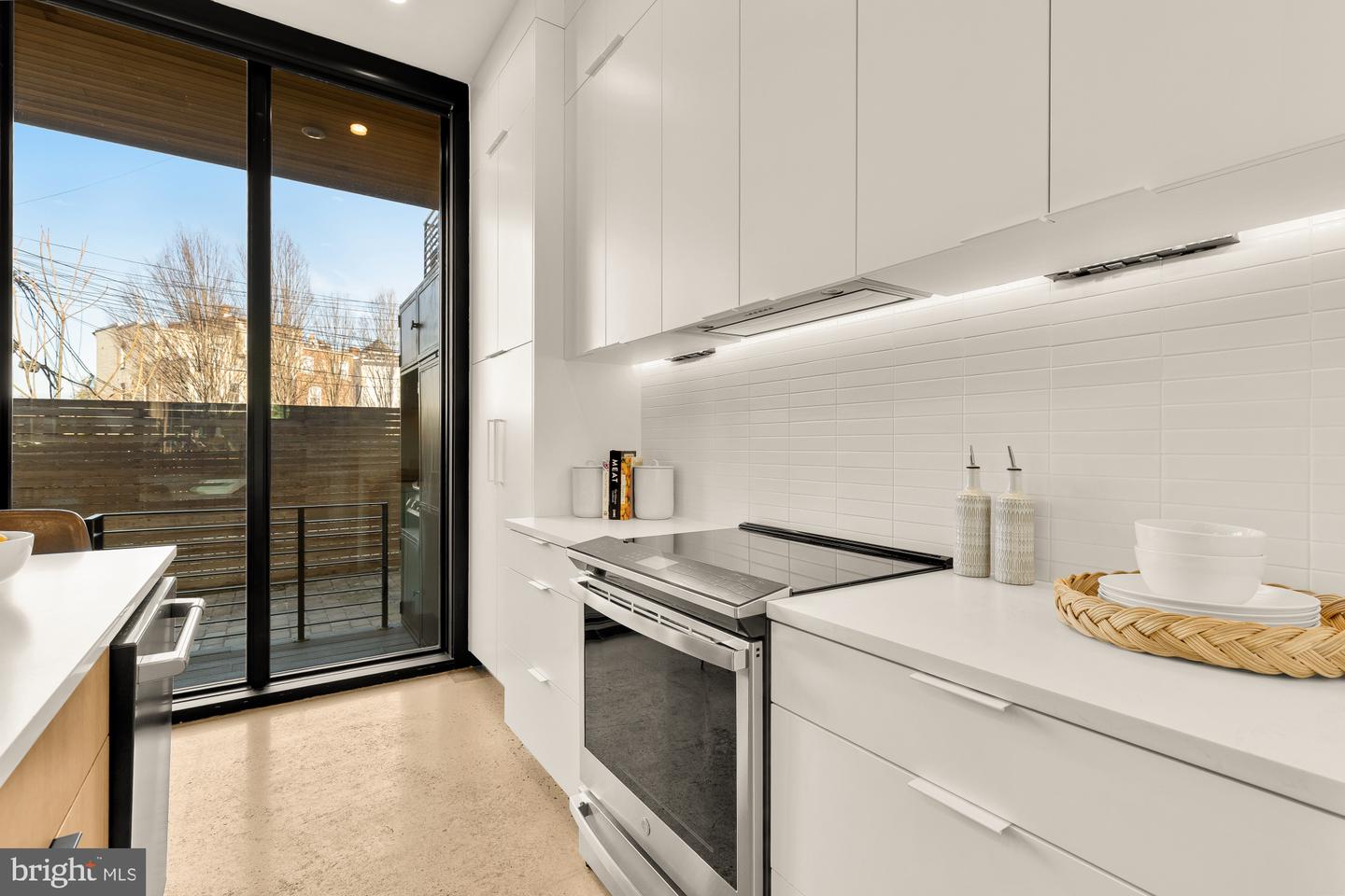 1005 P ST NW, WASHINGTON, District Of Columbia 20001, 3 Bedrooms Bedrooms, ,2 BathroomsBathrooms,Residential,For sale,1005 P ST NW,DCDC2231410 MLS # DCDC2231410