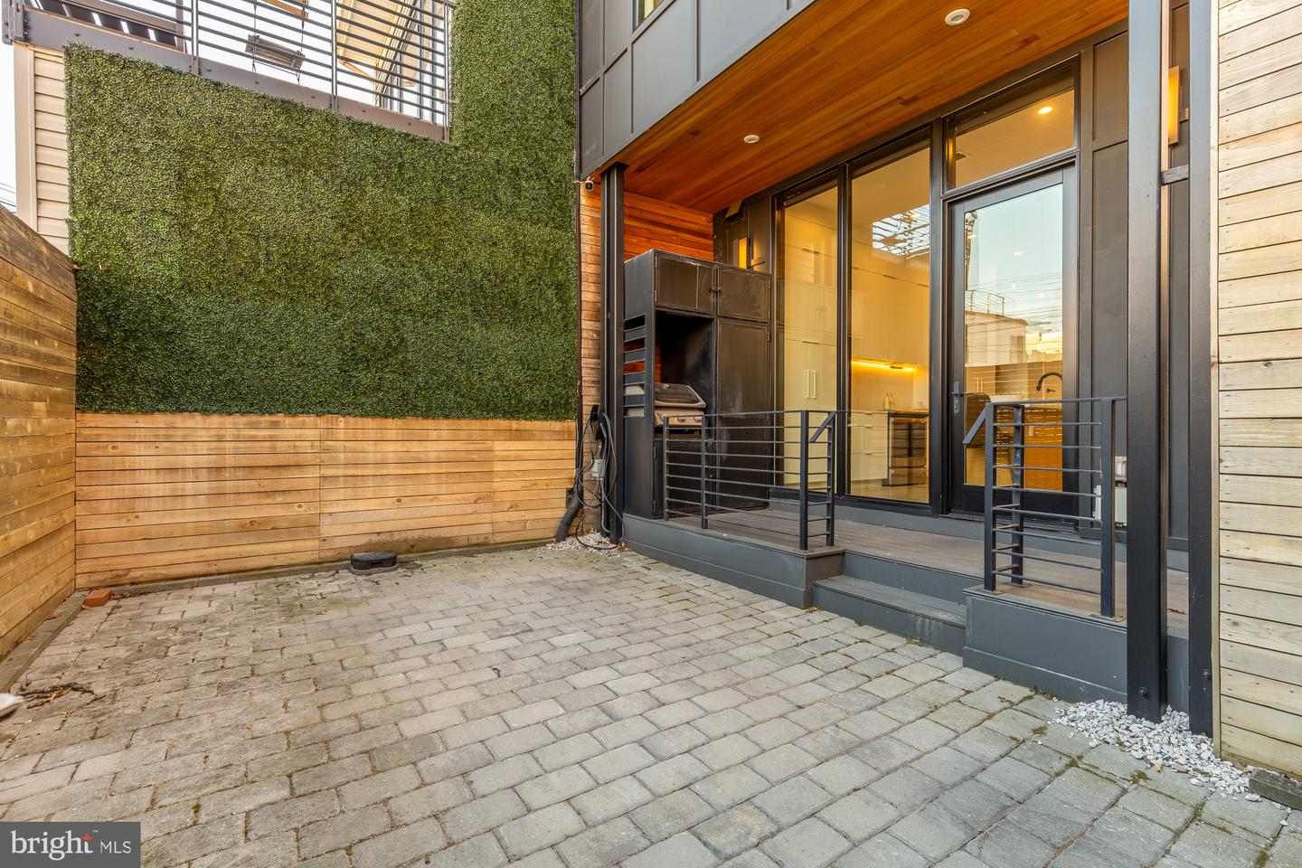 1005 P ST NW, WASHINGTON, District Of Columbia 20001, 3 Bedrooms Bedrooms, ,2 BathroomsBathrooms,Residential,For sale,1005 P ST NW,DCDC2231410 MLS # DCDC2231410