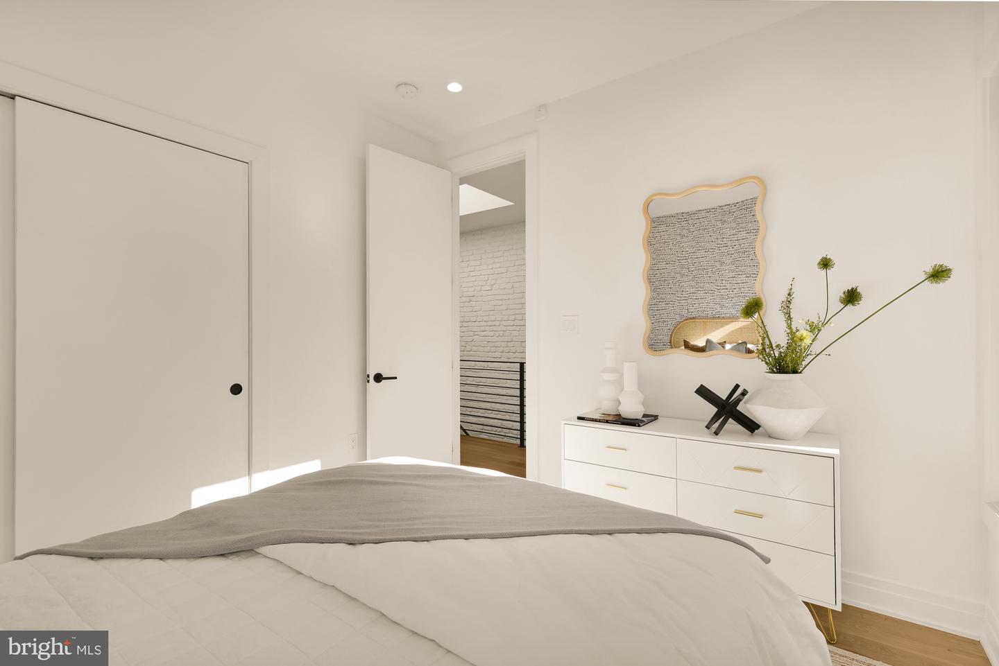 1005 P ST NW, WASHINGTON, District Of Columbia 20001, 3 Bedrooms Bedrooms, ,2 BathroomsBathrooms,Residential,For sale,1005 P ST NW,DCDC2231410 MLS # DCDC2231410