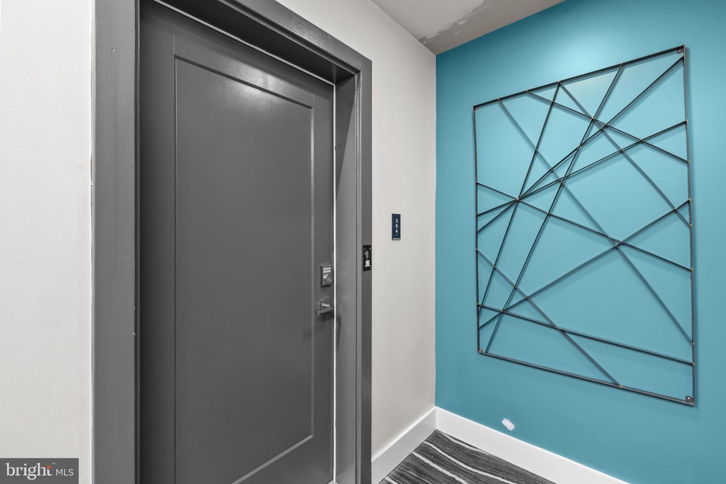 1411 KEY BLVD #304, ARLINGTON, Virginia 22209, 2 Bedrooms Bedrooms, ,2 BathroomsBathrooms,Residential,For sale,1411 KEY BLVD #304,VAAR2065976 MLS # VAAR2065976