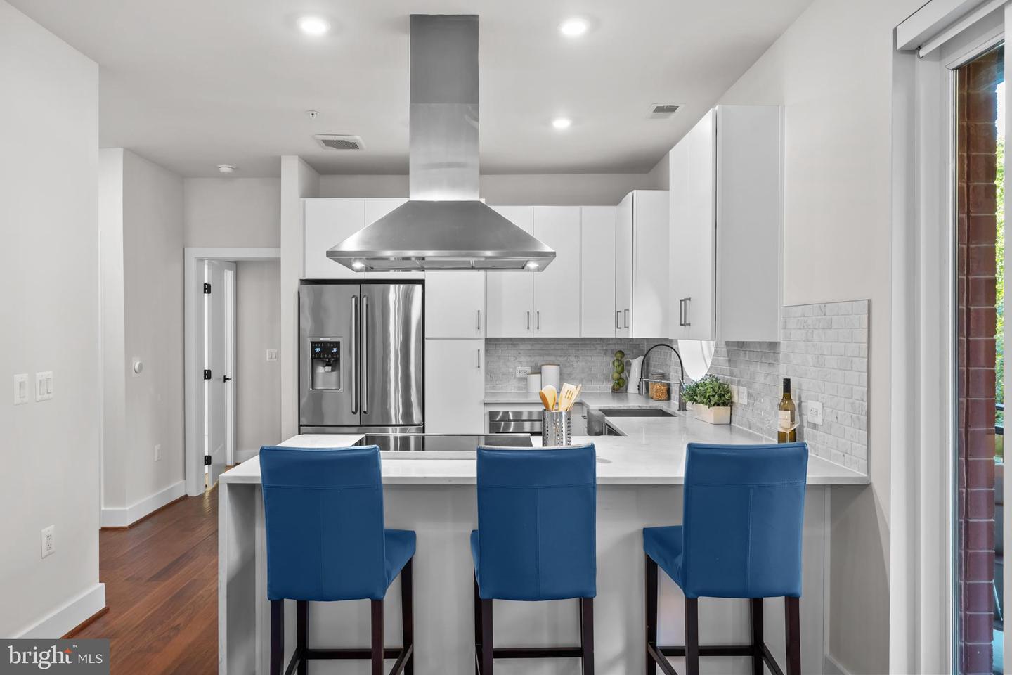 1411 KEY BLVD #304, ARLINGTON, Virginia 22209, 2 Bedrooms Bedrooms, ,2 BathroomsBathrooms,Residential,For sale,1411 KEY BLVD #304,VAAR2065976 MLS # VAAR2065976