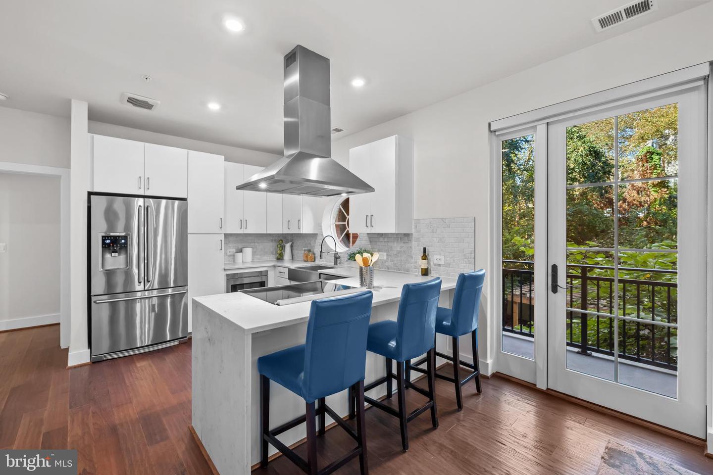 1411 KEY BLVD #304, ARLINGTON, Virginia 22209, 2 Bedrooms Bedrooms, ,2 BathroomsBathrooms,Residential,For sale,1411 KEY BLVD #304,VAAR2065976 MLS # VAAR2065976