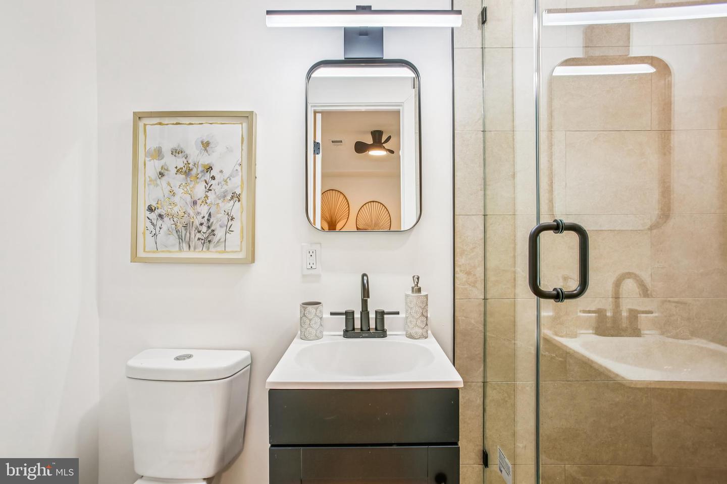 1704 INDEPENDENCE AVE SE, WASHINGTON, District Of Columbia 20003, 4 Bedrooms Bedrooms, ,3 BathroomsBathrooms,Residential,For sale,1704 INDEPENDENCE AVE SE,DCDC2231888 MLS # DCDC2231888 1704 INDEPENDENCE AVE SE, WASHINGTON, District Of Columbia 20003, 4 Bedrooms Bedrooms, ,3 BathroomsBathrooms,Residential,For sale,1704 INDEPENDENCE AVE SE,DCDC2231888 MLS # DCDC2231888