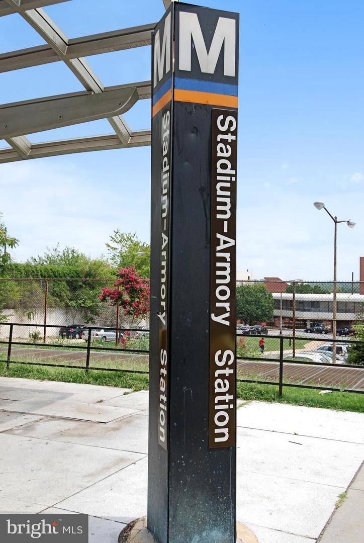 1704 INDEPENDENCE AVE SE, WASHINGTON, District Of Columbia 20003, 4 Bedrooms Bedrooms, ,3 BathroomsBathrooms,Residential,For sale,1704 INDEPENDENCE AVE SE,DCDC2231888 MLS # DCDC2231888 1704 INDEPENDENCE AVE SE, WASHINGTON, District Of Columbia 20003, 4 Bedrooms Bedrooms, ,3 BathroomsBathrooms,Residential,For sale,1704 INDEPENDENCE AVE SE,DCDC2231888 MLS # DCDC2231888