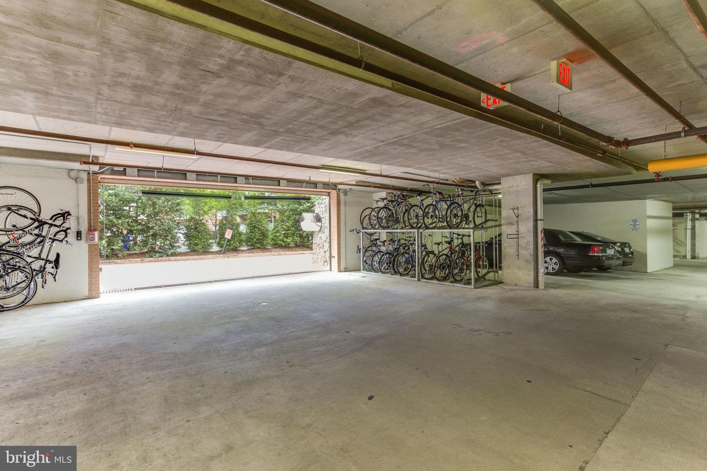 2200 N WESTMORELAND ST #415, ARLINGTON, Virginia 22213, 1 Bedroom Bedrooms, ,1 BathroomBathrooms,Residential,For sale,2200 N WESTMORELAND ST #415,VAAR2066060 MLS # VAAR2066060