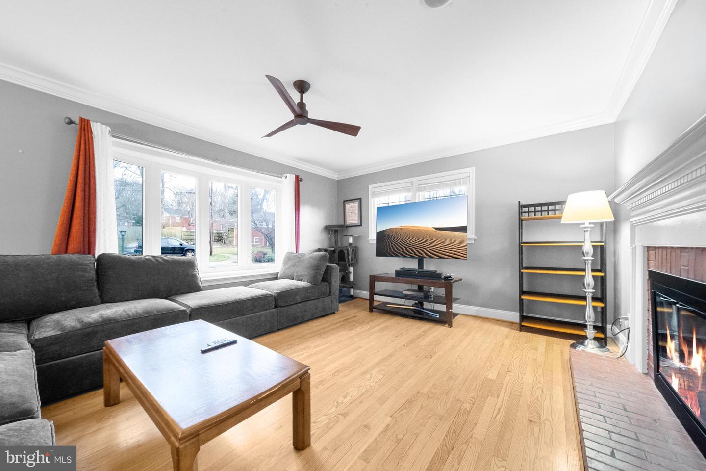 10600 SPRINGMANN DR, FAIRFAX, Virginia 22030, 3 Bedrooms Bedrooms, ,2 BathroomsBathrooms,Residential,For sale,10600 SPRINGMANN DR,VAFC2007446 MLS # VAFC2007446