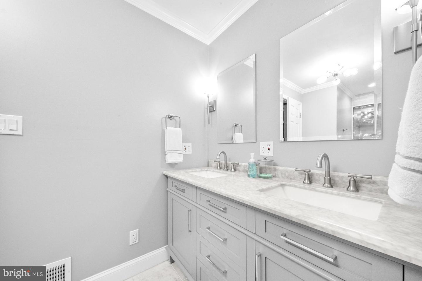 10600 SPRINGMANN DR, FAIRFAX, Virginia 22030, 3 Bedrooms Bedrooms, ,2 BathroomsBathrooms,Residential,For sale,10600 SPRINGMANN DR,VAFC2007446 MLS # VAFC2007446