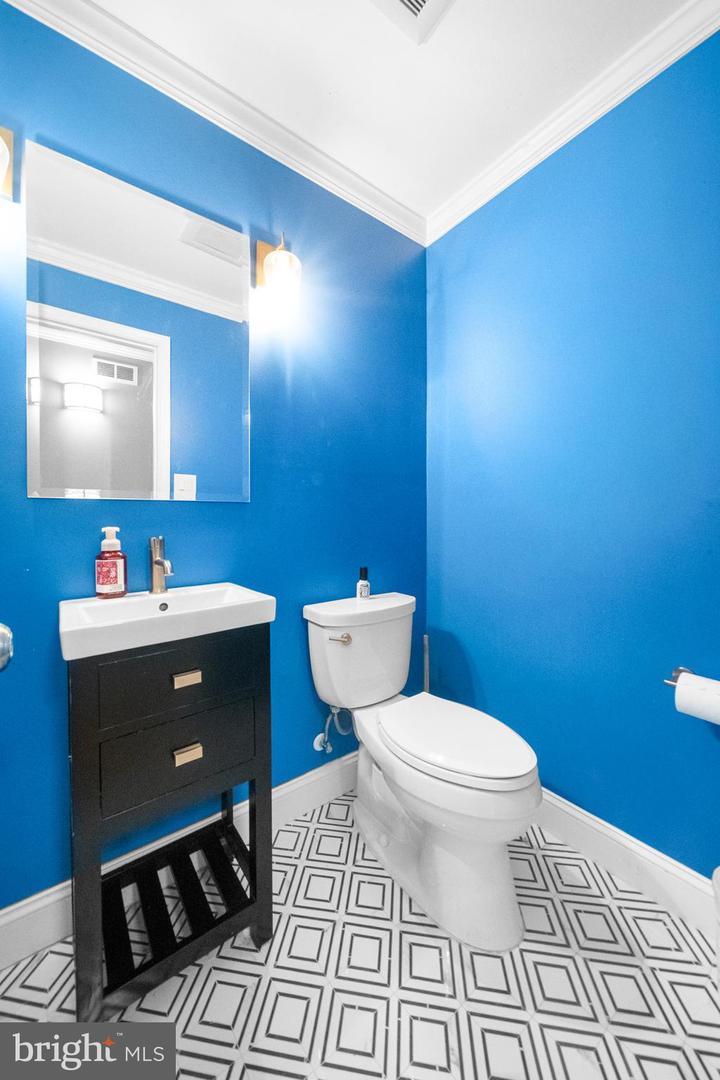 10600 SPRINGMANN DR, FAIRFAX, Virginia 22030, 3 Bedrooms Bedrooms, ,2 BathroomsBathrooms,Residential,For sale,10600 SPRINGMANN DR,VAFC2007446 MLS # VAFC2007446