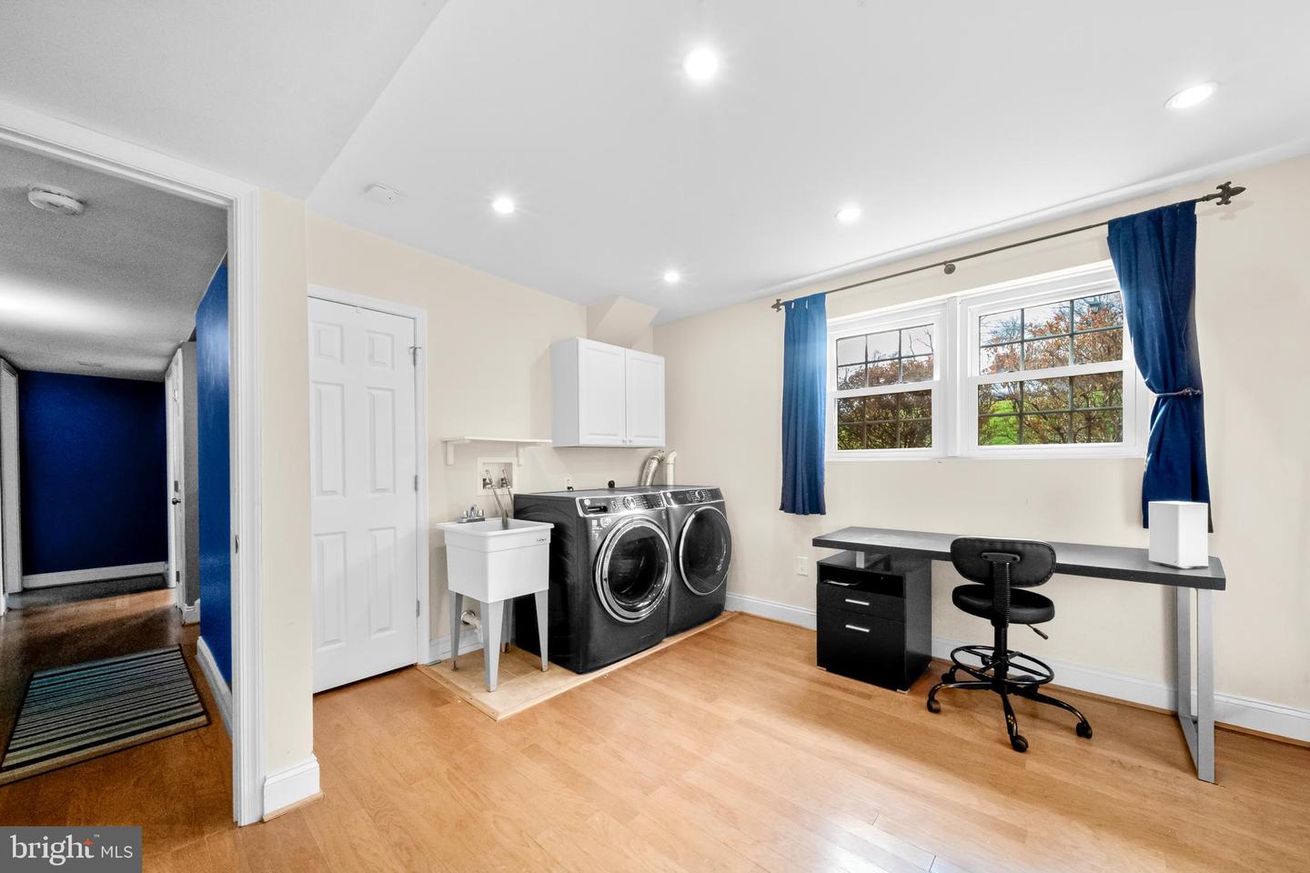 10600 SPRINGMANN DR, FAIRFAX, Virginia 22030, 3 Bedrooms Bedrooms, ,2 BathroomsBathrooms,Residential,For sale,10600 SPRINGMANN DR,VAFC2007446 MLS # VAFC2007446