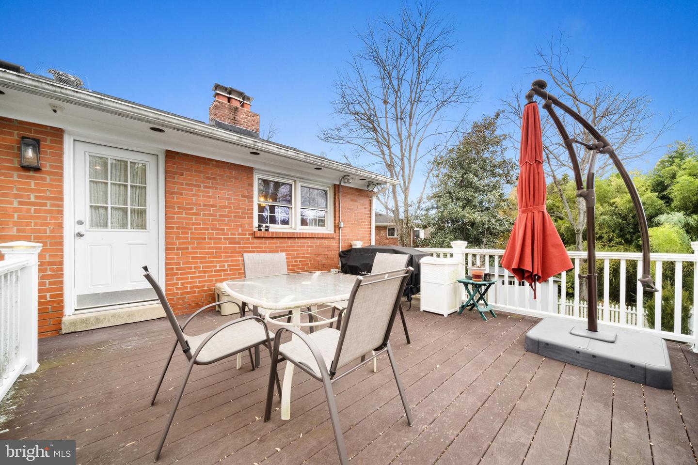 10600 SPRINGMANN DR, FAIRFAX, Virginia 22030, 3 Bedrooms Bedrooms, ,2 BathroomsBathrooms,Residential,For sale,10600 SPRINGMANN DR,VAFC2007446 MLS # VAFC2007446