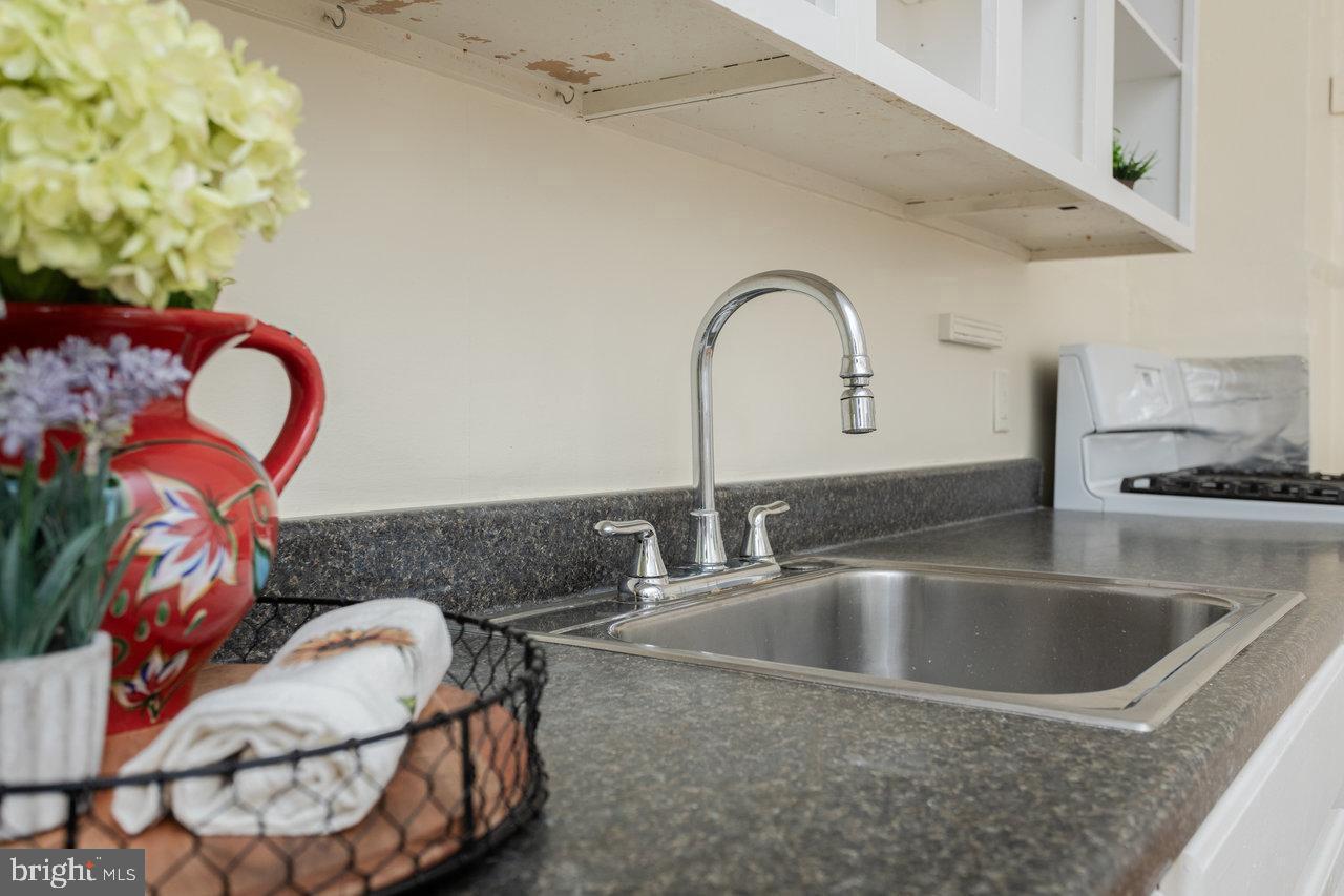 775 COLLICELLO ST, HARRISONBURG, Virginia 22802, 3 Bedrooms Bedrooms, ,1 BathroomBathrooms,Residential,For sale,775 COLLICELLO ST,VAHC2000516 MLS # VAHC2000516