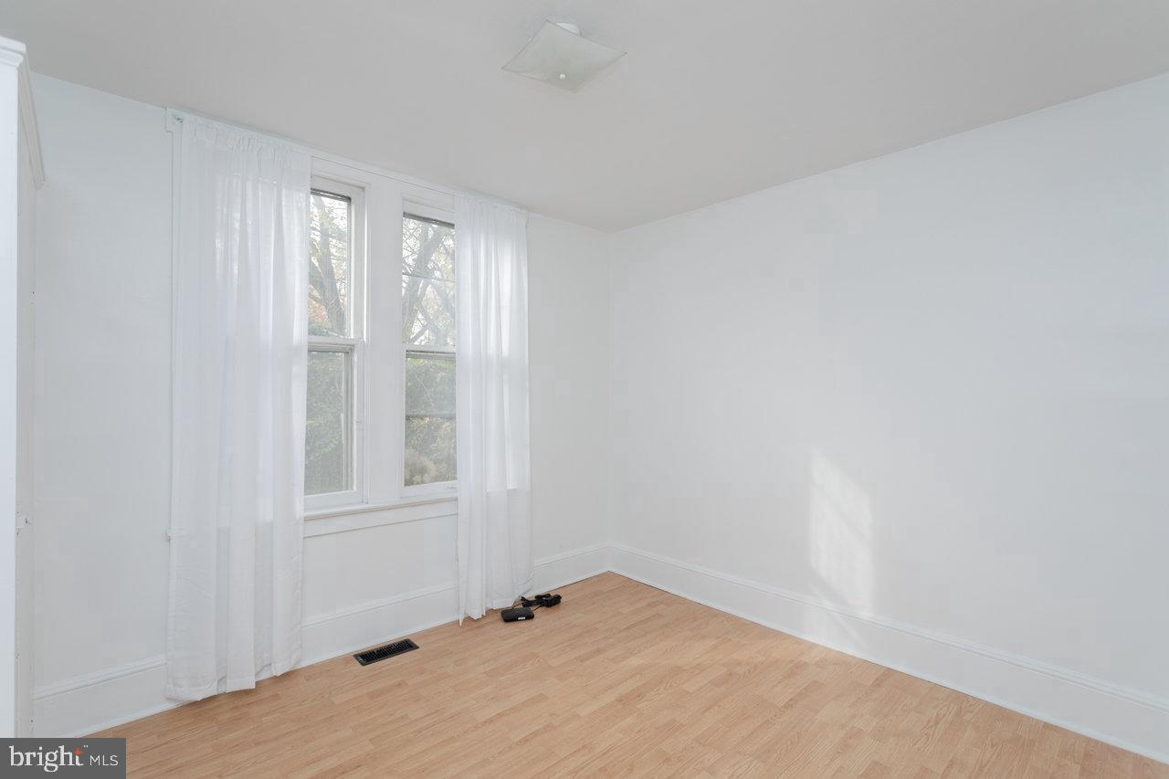 775 COLLICELLO ST, HARRISONBURG, Virginia 22802, 3 Bedrooms Bedrooms, ,1 BathroomBathrooms,Residential,For sale,775 COLLICELLO ST,VAHC2000516 MLS # VAHC2000516