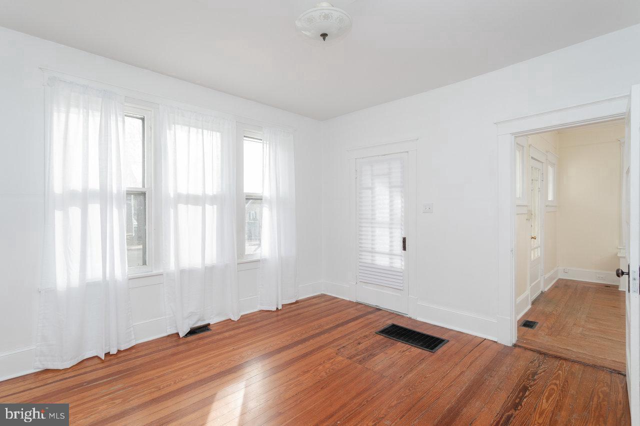 775 COLLICELLO ST, HARRISONBURG, Virginia 22802, 3 Bedrooms Bedrooms, ,1 BathroomBathrooms,Residential,For sale,775 COLLICELLO ST,VAHC2000516 MLS # VAHC2000516