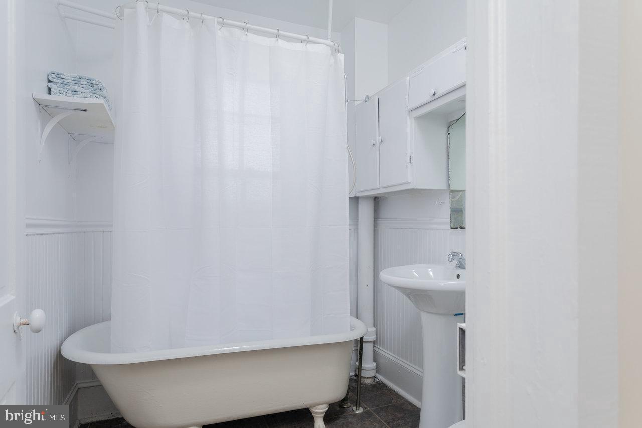 775 COLLICELLO ST, HARRISONBURG, Virginia 22802, 3 Bedrooms Bedrooms, ,1 BathroomBathrooms,Residential,For sale,775 COLLICELLO ST,VAHC2000516 MLS # VAHC2000516