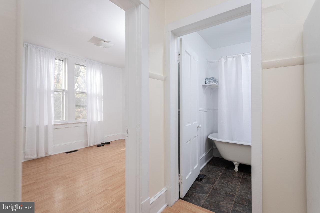 775 COLLICELLO ST, HARRISONBURG, Virginia 22802, 3 Bedrooms Bedrooms, ,1 BathroomBathrooms,Residential,For sale,775 COLLICELLO ST,VAHC2000516 MLS # VAHC2000516