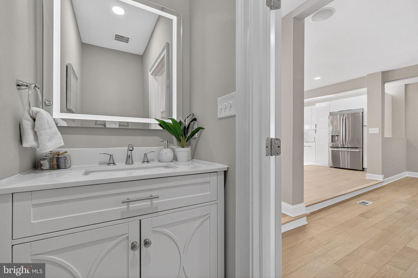 3151 NEWTON ST NE, WASHINGTON, District Of Columbia 20018, 5 Bedrooms Bedrooms, ,6 BathroomsBathrooms,Residential,For sale,3151 NEWTON ST NE,DCDC2232268 MLS # DCDC2232268