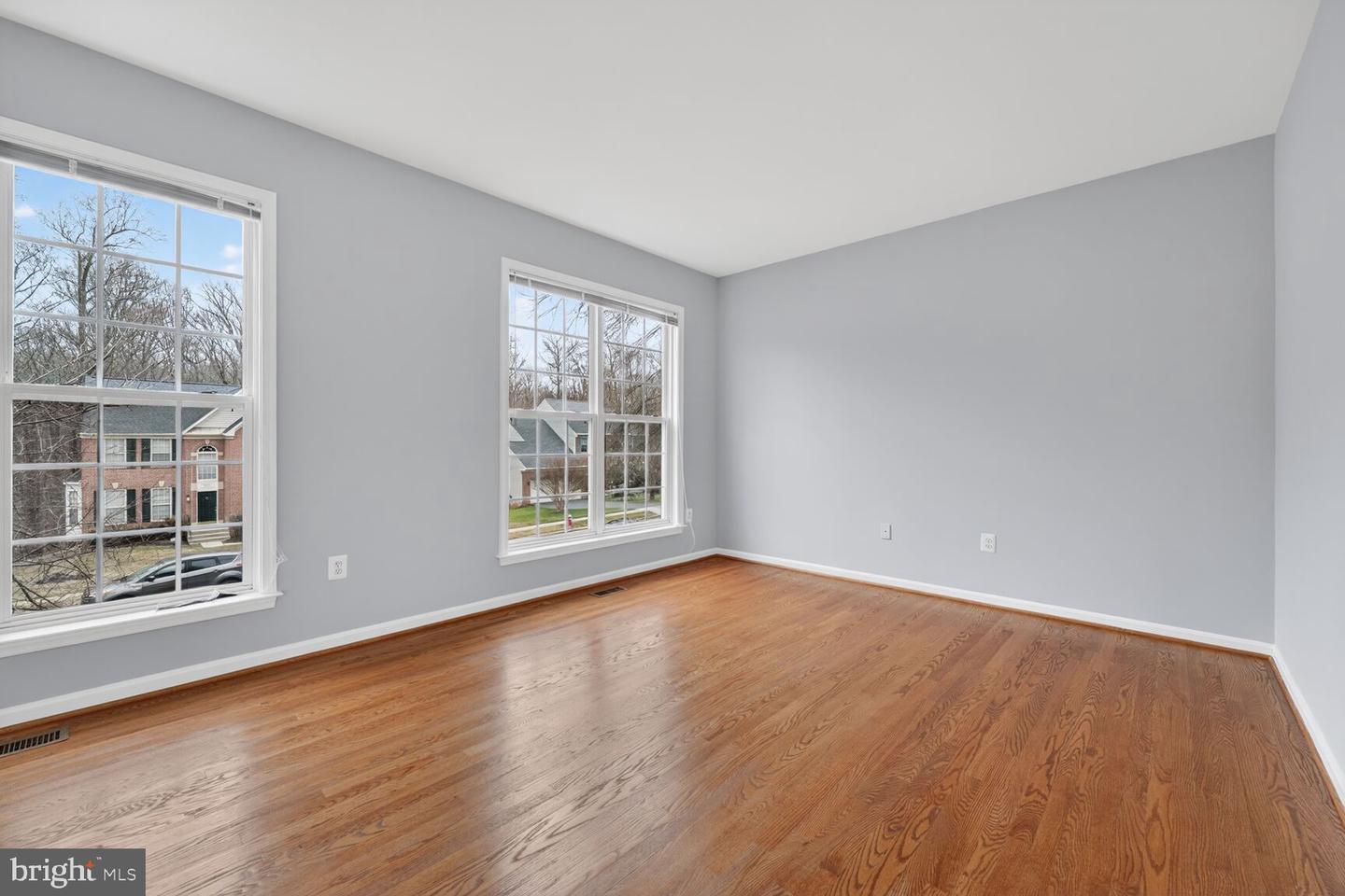 5791 VALLEY VIEW DR, ALEXANDRIA, Virginia 22310, 5 Bedrooms Bedrooms, ,4 BathroomsBathrooms,Residential,For sale,5791 VALLEY VIEW DR,VAFX2279826 MLS # VAFX2279826