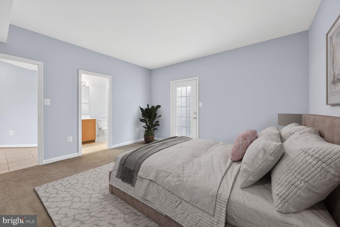 5791 VALLEY VIEW DR, ALEXANDRIA, Virginia 22310, 5 Bedrooms Bedrooms, ,4 BathroomsBathrooms,Residential,For sale,5791 VALLEY VIEW DR,VAFX2279826 MLS # VAFX2279826