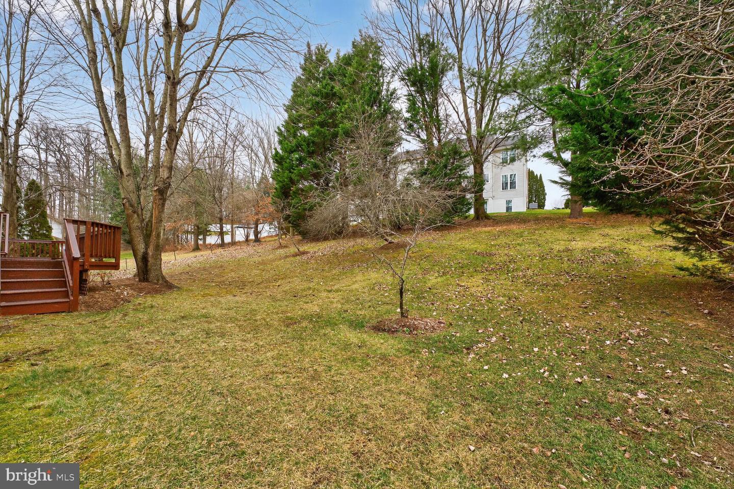 5791 VALLEY VIEW DR, ALEXANDRIA, Virginia 22310, 5 Bedrooms Bedrooms, ,4 BathroomsBathrooms,Residential,For sale,5791 VALLEY VIEW DR,VAFX2279826 MLS # VAFX2279826