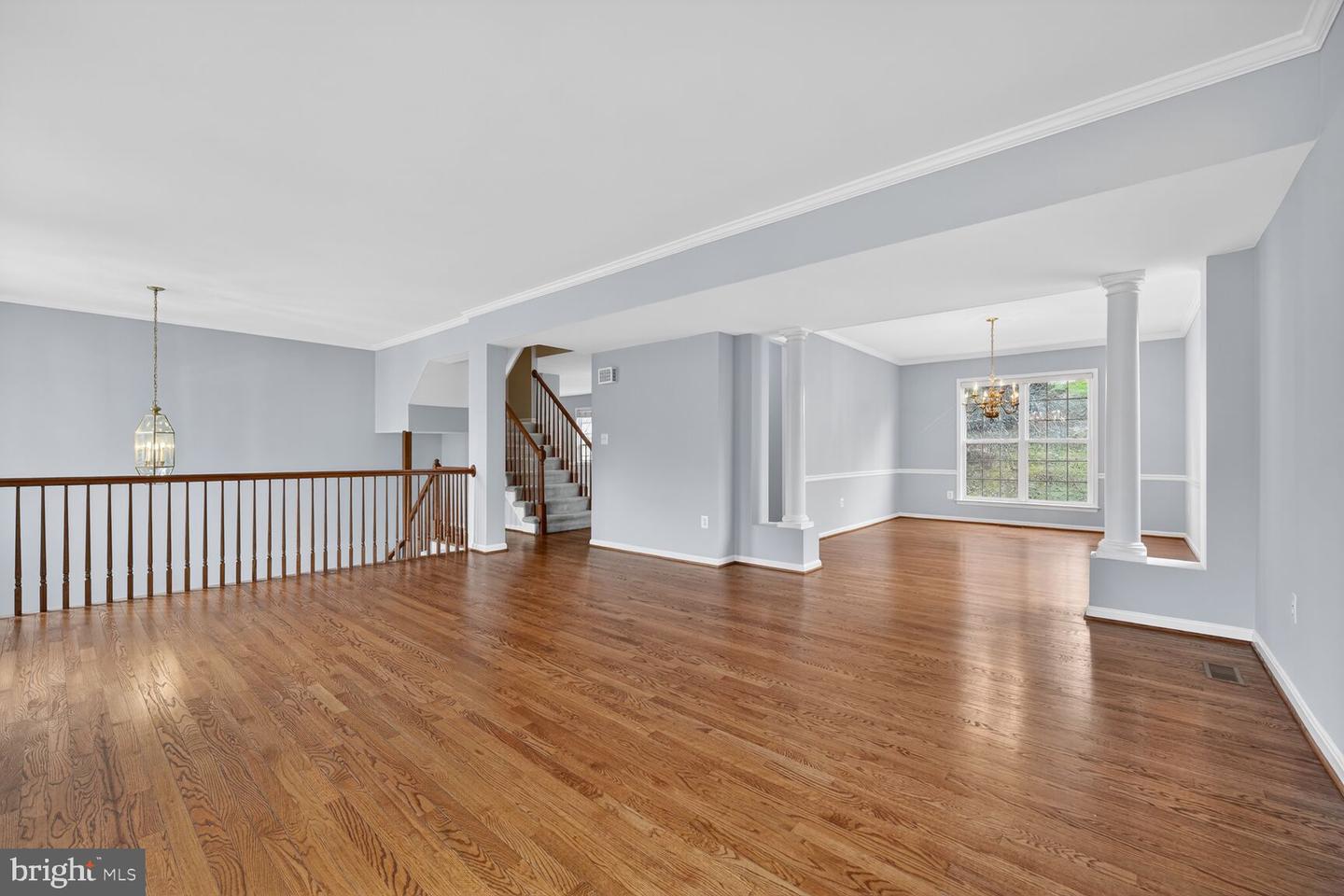 5791 VALLEY VIEW DR, ALEXANDRIA, Virginia 22310, 5 Bedrooms Bedrooms, ,4 BathroomsBathrooms,Residential,For sale,5791 VALLEY VIEW DR,VAFX2279826 MLS # VAFX2279826