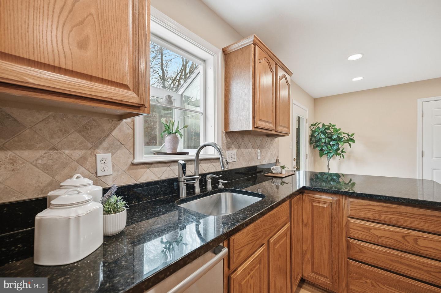 9322 ELK DR, SPRINGFIELD, Virginia 22153, 4 Bedrooms Bedrooms, ,3 BathroomsBathrooms,Residential,For sale,9322 ELK DR,VAFX2280064 MLS # VAFX2280064 9322 ELK DR, SPRINGFIELD, Virginia 22153, 4 Bedrooms Bedrooms, ,3 BathroomsBathrooms,Residential,For sale,9322 ELK DR,VAFX2280064 MLS # VAFX2280064