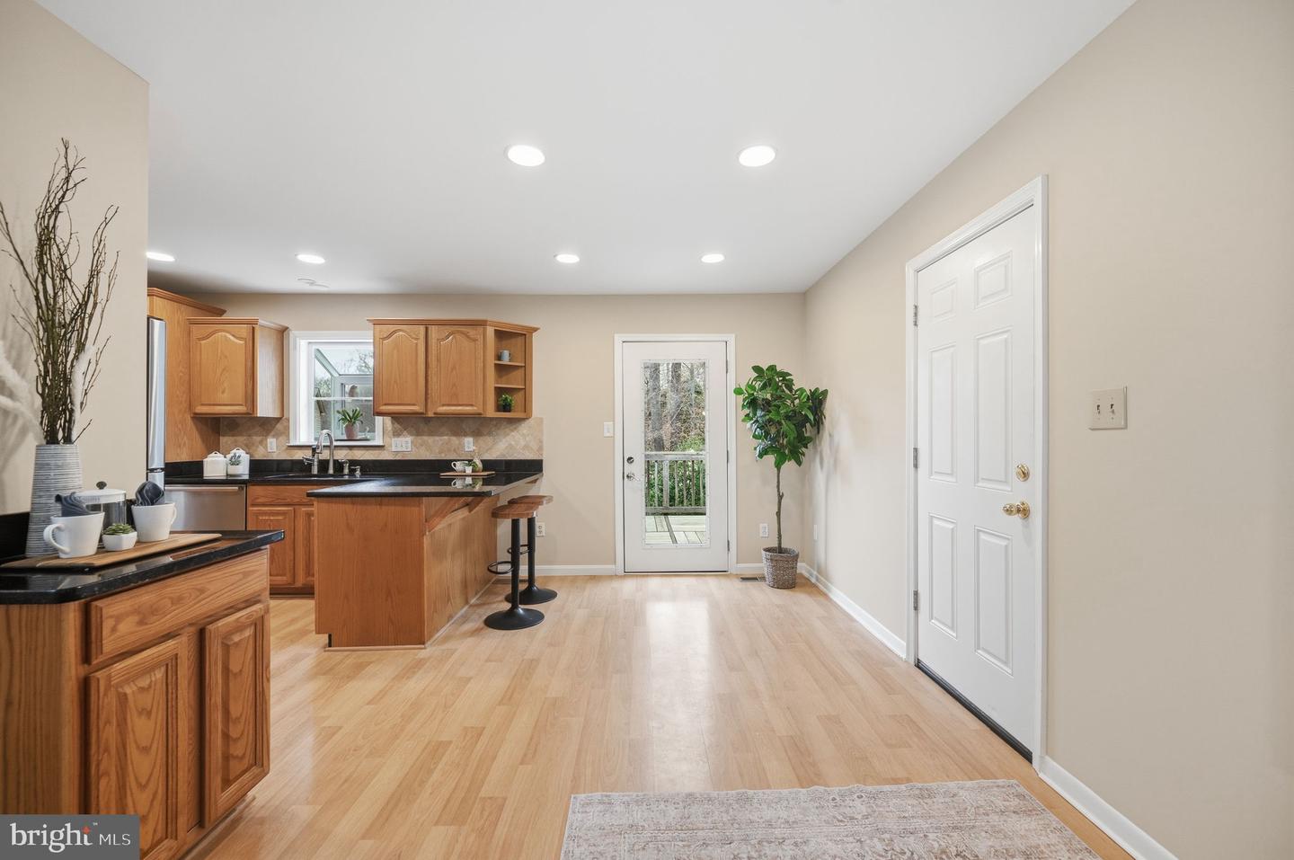 9322 ELK DR, SPRINGFIELD, Virginia 22153, 4 Bedrooms Bedrooms, ,3 BathroomsBathrooms,Residential,For sale,9322 ELK DR,VAFX2280064 MLS # VAFX2280064 9322 ELK DR, SPRINGFIELD, Virginia 22153, 4 Bedrooms Bedrooms, ,3 BathroomsBathrooms,Residential,For sale,9322 ELK DR,VAFX2280064 MLS # VAFX2280064