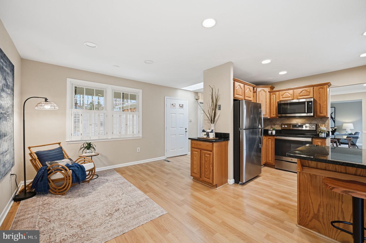 9322 ELK DR, SPRINGFIELD, Virginia 22153, 4 Bedrooms Bedrooms, ,3 BathroomsBathrooms,Residential,For sale,9322 ELK DR,VAFX2280064 MLS # VAFX2280064 9322 ELK DR, SPRINGFIELD, Virginia 22153, 4 Bedrooms Bedrooms, ,3 BathroomsBathrooms,Residential,For sale,9322 ELK DR,VAFX2280064 MLS # VAFX2280064