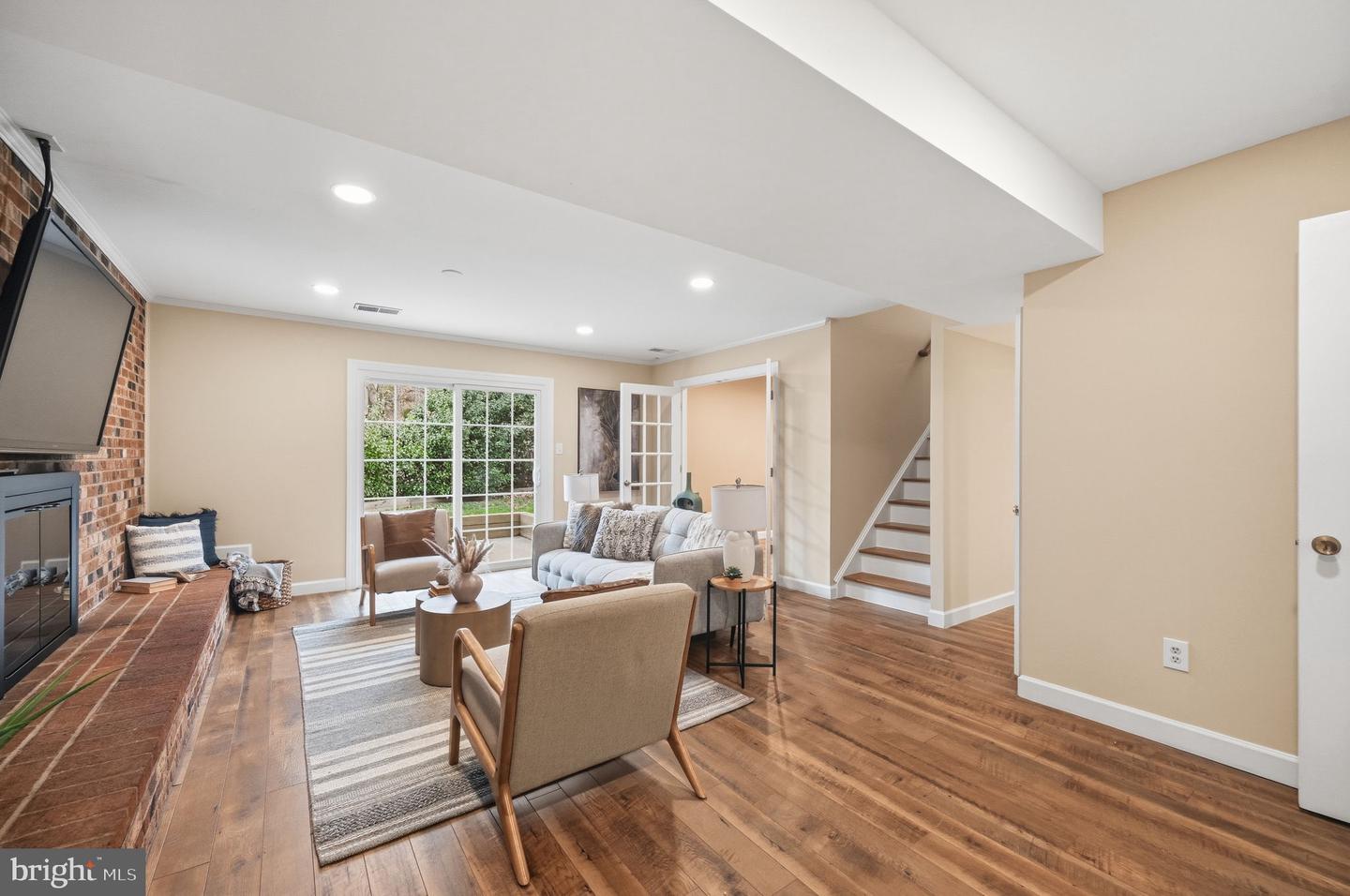 9322 ELK DR, SPRINGFIELD, Virginia 22153, 4 Bedrooms Bedrooms, ,3 BathroomsBathrooms,Residential,For sale,9322 ELK DR,VAFX2280064 MLS # VAFX2280064 9322 ELK DR, SPRINGFIELD, Virginia 22153, 4 Bedrooms Bedrooms, ,3 BathroomsBathrooms,Residential,For sale,9322 ELK DR,VAFX2280064 MLS # VAFX2280064