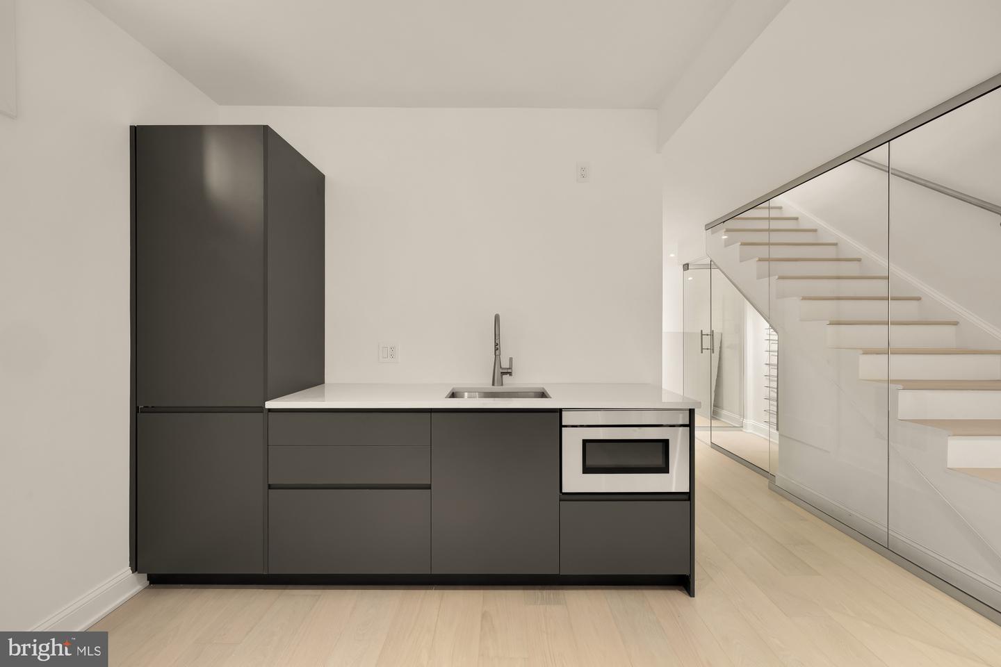 329 8TH ST NE, WASHINGTON, District Of Columbia 20002, 5 Bedrooms Bedrooms, ,4 BathroomsBathrooms,Residential,For sale,329 8TH ST NE,DCDC2232688 MLS # DCDC2232688 329 8TH ST NE, WASHINGTON, District Of Columbia 20002, 5 Bedrooms Bedrooms, ,4 BathroomsBathrooms,Residential,For sale,329 8TH ST NE,DCDC2232688 MLS # DCDC2232688