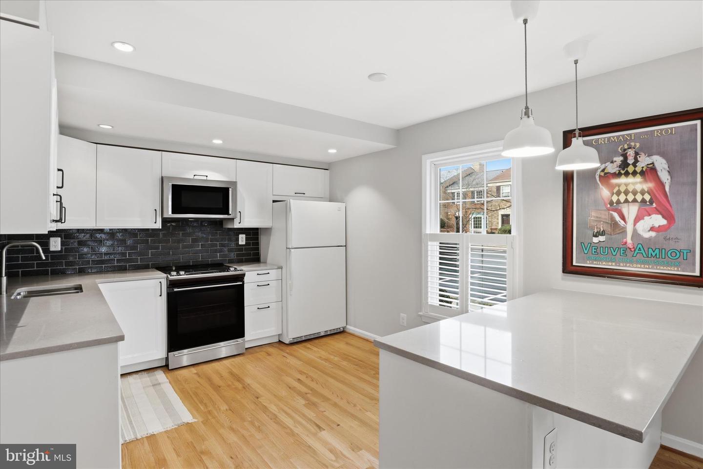 9311 CLANBROOK CT, FAIRFAX, Virginia 22031, 3 Bedrooms Bedrooms, 9 Rooms Rooms,2 BathroomsBathrooms,Residential,For sale,9311 CLANBROOK CT,VAFX2280098 MLS # VAFX2280098