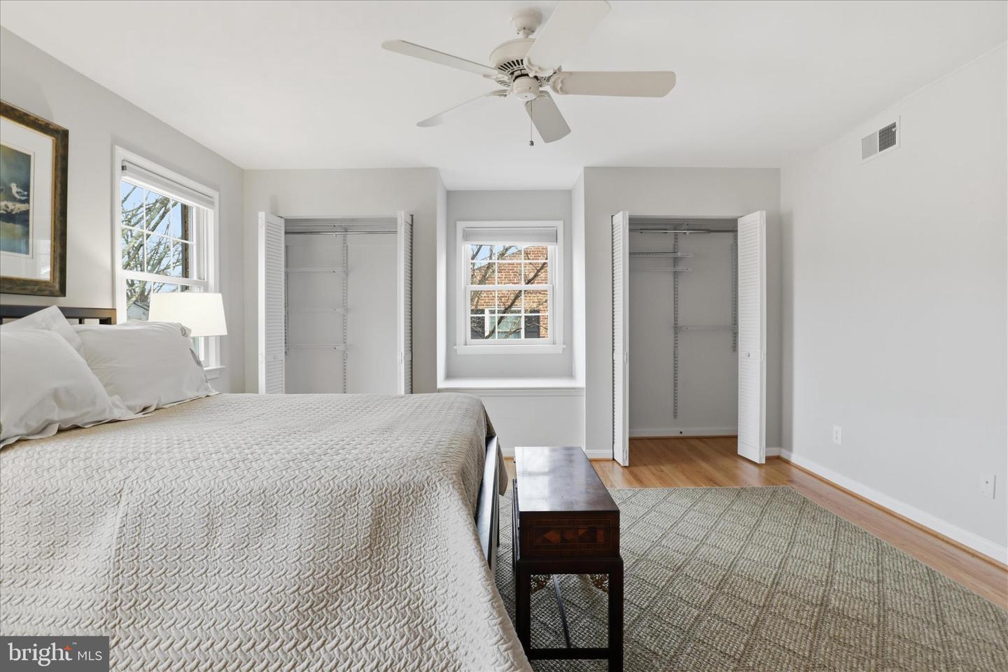 9311 CLANBROOK CT, FAIRFAX, Virginia 22031, 3 Bedrooms Bedrooms, 9 Rooms Rooms,2 BathroomsBathrooms,Residential,For sale,9311 CLANBROOK CT,VAFX2280098 MLS # VAFX2280098