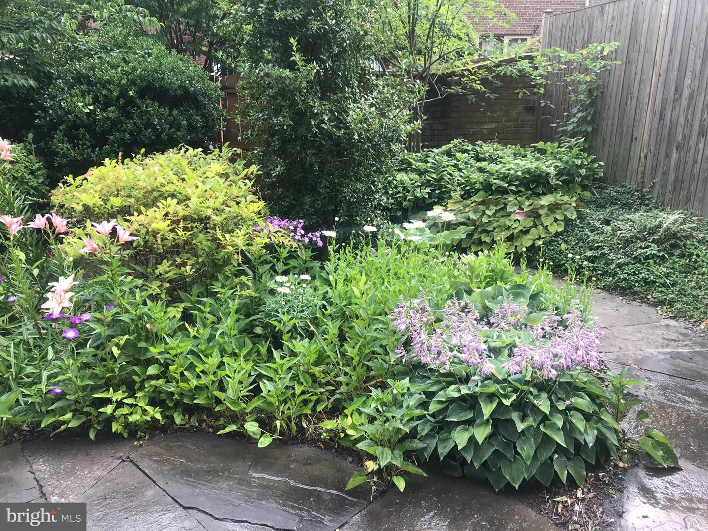 9311 CLANBROOK CT, FAIRFAX, Virginia 22031, 3 Bedrooms Bedrooms, 9 Rooms Rooms,2 BathroomsBathrooms,Residential,For sale,9311 CLANBROOK CT,VAFX2280098 MLS # VAFX2280098