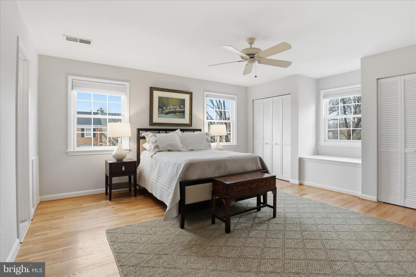 9311 CLANBROOK CT, FAIRFAX, Virginia 22031, 3 Bedrooms Bedrooms, 9 Rooms Rooms,2 BathroomsBathrooms,Residential,For sale,9311 CLANBROOK CT,VAFX2280098 MLS # VAFX2280098