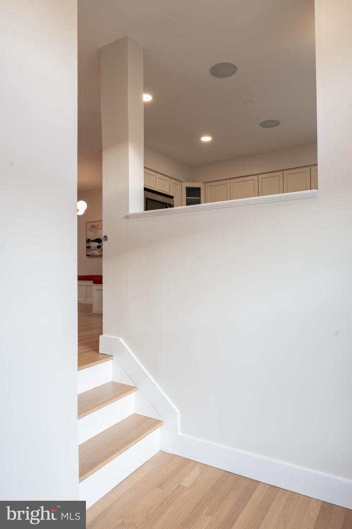 529 DAKOTA DR, HERNDON, Virginia 20170, 4 Bedrooms Bedrooms, ,3 BathroomsBathrooms,Residential,For sale,529 DAKOTA DR,VAFX2280138 MLS # VAFX2280138 529 DAKOTA DR, HERNDON, Virginia 20170, 4 Bedrooms Bedrooms, ,3 BathroomsBathrooms,Residential,For sale,529 DAKOTA DR,VAFX2280138 MLS # VAFX2280138