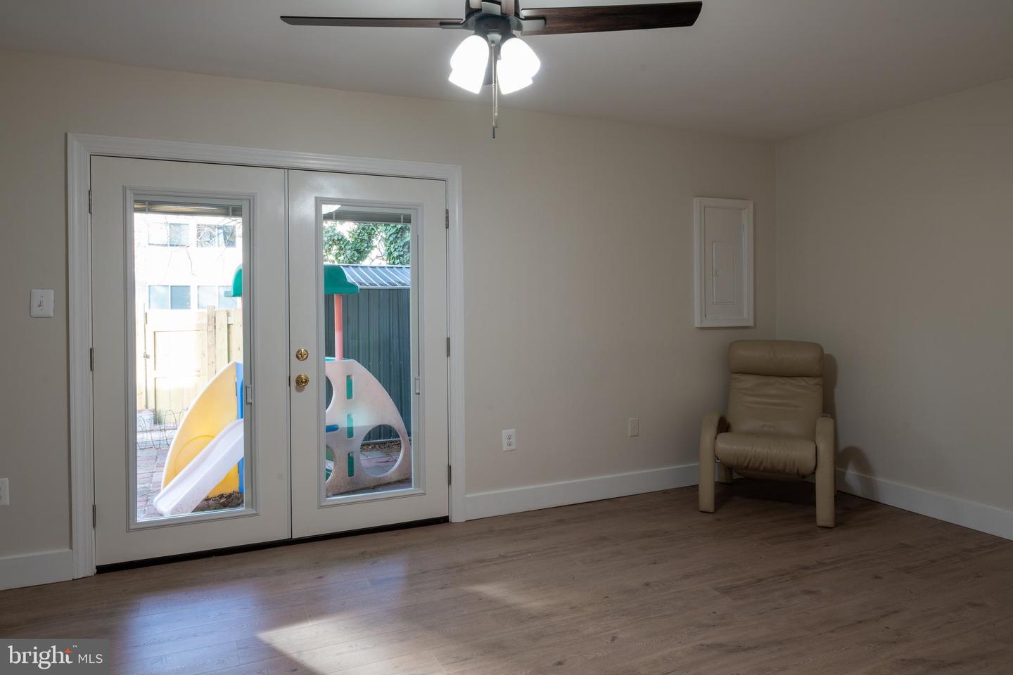 529 DAKOTA DR, HERNDON, Virginia 20170, 4 Bedrooms Bedrooms, ,3 BathroomsBathrooms,Residential,For sale,529 DAKOTA DR,VAFX2280138 MLS # VAFX2280138 529 DAKOTA DR, HERNDON, Virginia 20170, 4 Bedrooms Bedrooms, ,3 BathroomsBathrooms,Residential,For sale,529 DAKOTA DR,VAFX2280138 MLS # VAFX2280138