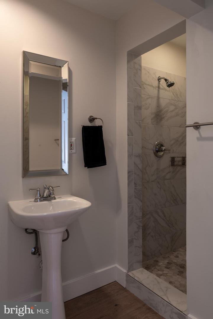 529 DAKOTA DR, HERNDON, Virginia 20170, 4 Bedrooms Bedrooms, ,3 BathroomsBathrooms,Residential,For sale,529 DAKOTA DR,VAFX2280138 MLS # VAFX2280138 529 DAKOTA DR, HERNDON, Virginia 20170, 4 Bedrooms Bedrooms, ,3 BathroomsBathrooms,Residential,For sale,529 DAKOTA DR,VAFX2280138 MLS # VAFX2280138