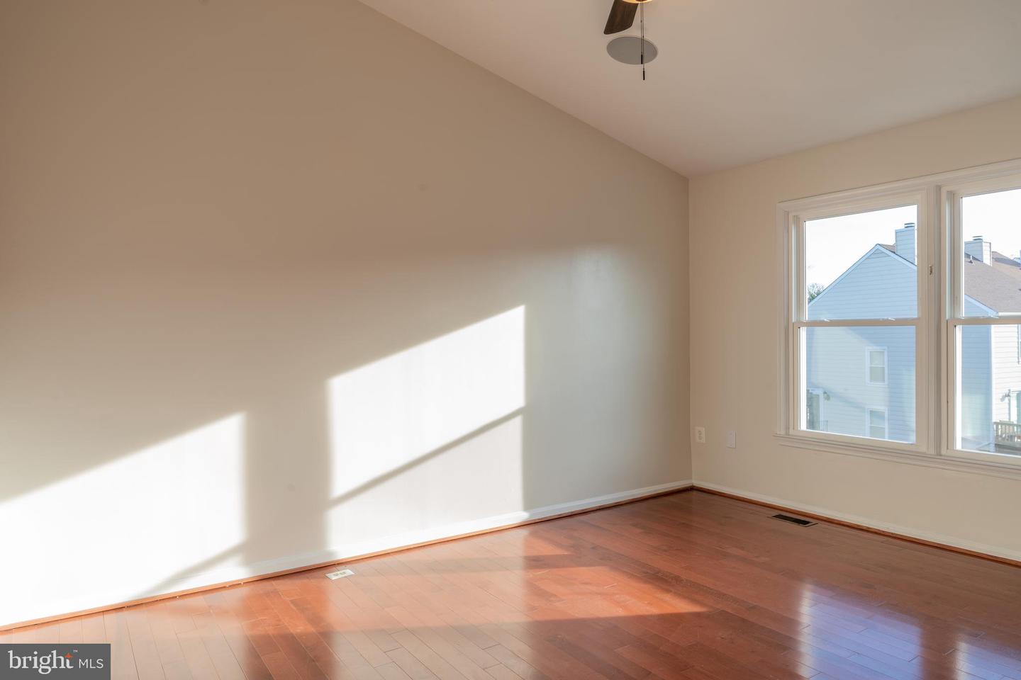 529 DAKOTA DR, HERNDON, Virginia 20170, 4 Bedrooms Bedrooms, ,3 BathroomsBathrooms,Residential,For sale,529 DAKOTA DR,VAFX2280138 MLS # VAFX2280138 529 DAKOTA DR, HERNDON, Virginia 20170, 4 Bedrooms Bedrooms, ,3 BathroomsBathrooms,Residential,For sale,529 DAKOTA DR,VAFX2280138 MLS # VAFX2280138