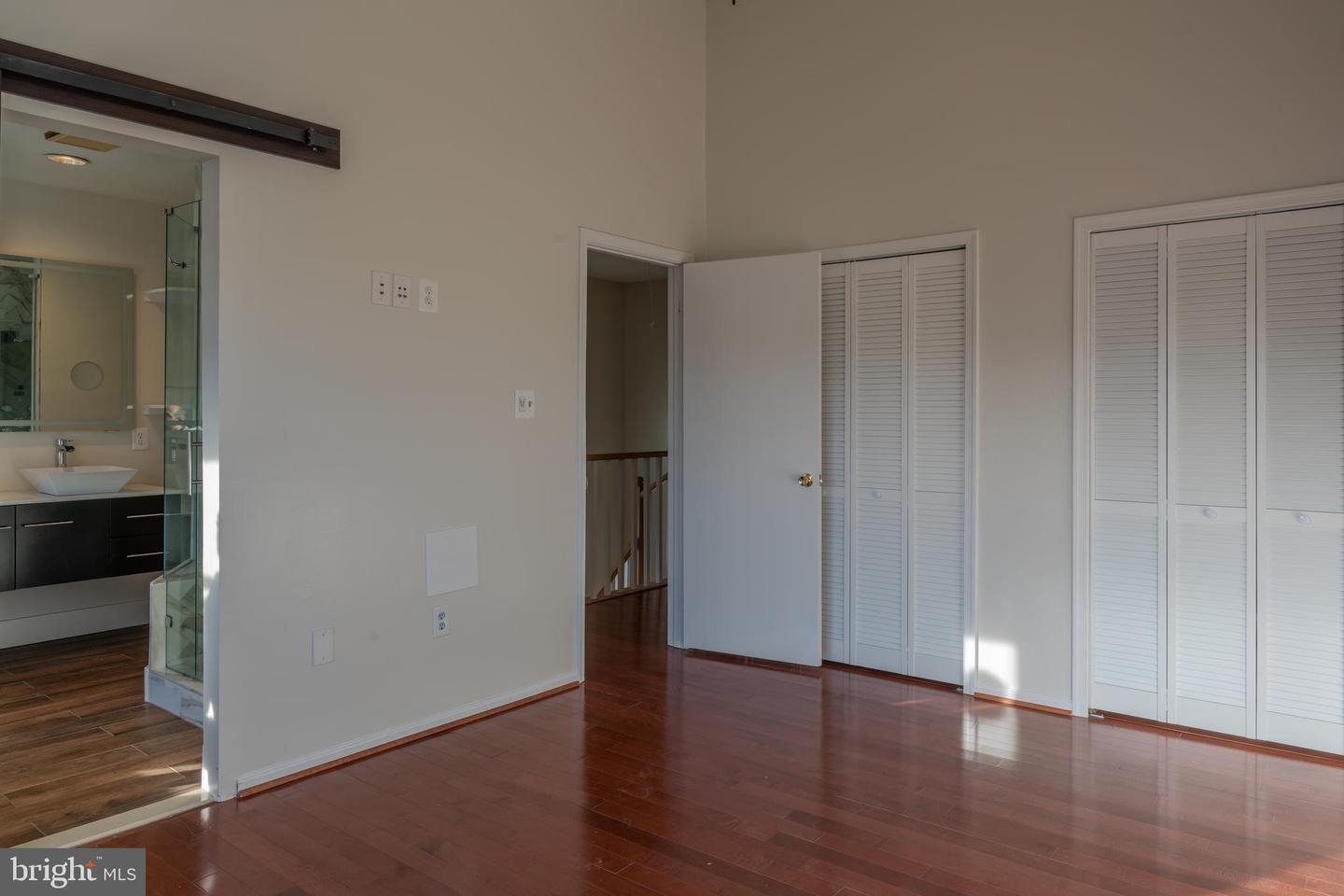 529 DAKOTA DR, HERNDON, Virginia 20170, 4 Bedrooms Bedrooms, ,3 BathroomsBathrooms,Residential,For sale,529 DAKOTA DR,VAFX2280138 MLS # VAFX2280138 529 DAKOTA DR, HERNDON, Virginia 20170, 4 Bedrooms Bedrooms, ,3 BathroomsBathrooms,Residential,For sale,529 DAKOTA DR,VAFX2280138 MLS # VAFX2280138