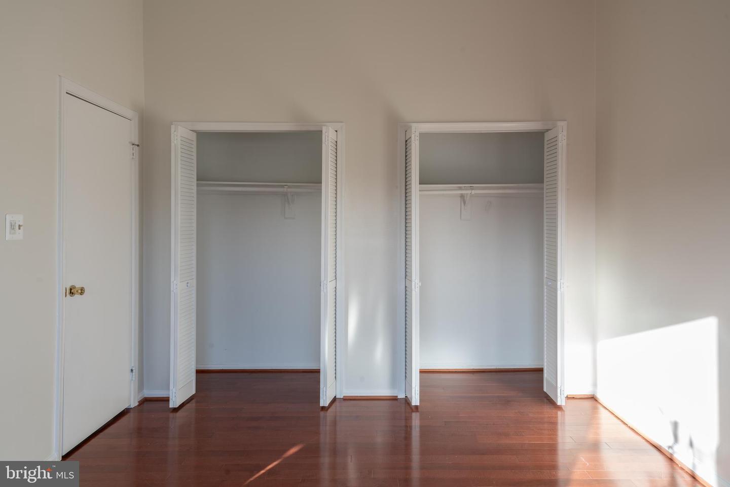 529 DAKOTA DR, HERNDON, Virginia 20170, 4 Bedrooms Bedrooms, ,3 BathroomsBathrooms,Residential,For sale,529 DAKOTA DR,VAFX2280138 MLS # VAFX2280138 529 DAKOTA DR, HERNDON, Virginia 20170, 4 Bedrooms Bedrooms, ,3 BathroomsBathrooms,Residential,For sale,529 DAKOTA DR,VAFX2280138 MLS # VAFX2280138