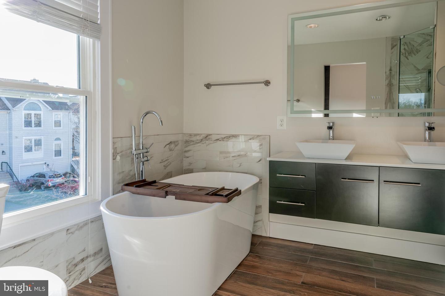 529 DAKOTA DR, HERNDON, Virginia 20170, 4 Bedrooms Bedrooms, ,3 BathroomsBathrooms,Residential,For sale,529 DAKOTA DR,VAFX2280138 MLS # VAFX2280138 529 DAKOTA DR, HERNDON, Virginia 20170, 4 Bedrooms Bedrooms, ,3 BathroomsBathrooms,Residential,For sale,529 DAKOTA DR,VAFX2280138 MLS # VAFX2280138