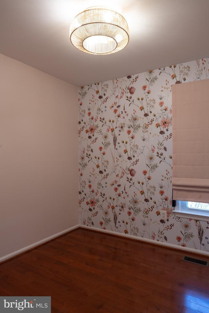 529 DAKOTA DR, HERNDON, Virginia 20170, 4 Bedrooms Bedrooms, ,3 BathroomsBathrooms,Residential,For sale,529 DAKOTA DR,VAFX2280138 MLS # VAFX2280138 529 DAKOTA DR, HERNDON, Virginia 20170, 4 Bedrooms Bedrooms, ,3 BathroomsBathrooms,Residential,For sale,529 DAKOTA DR,VAFX2280138 MLS # VAFX2280138